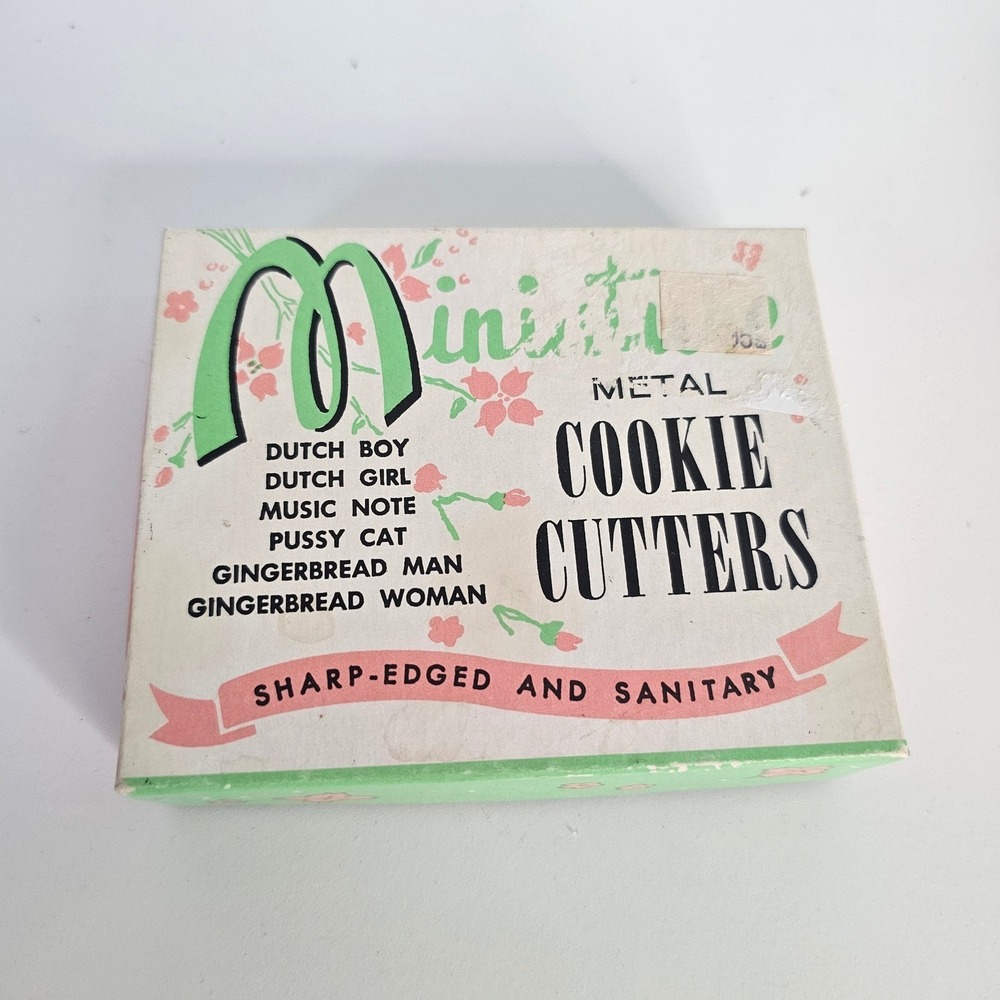 Vintage Mini Metal Cookie Cutters Dutch Boy Girl Music Note‎ Cat Gingerbread Man